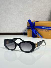 Picture of Louis Vuitton Sunglasses _SKUfw76440084fw